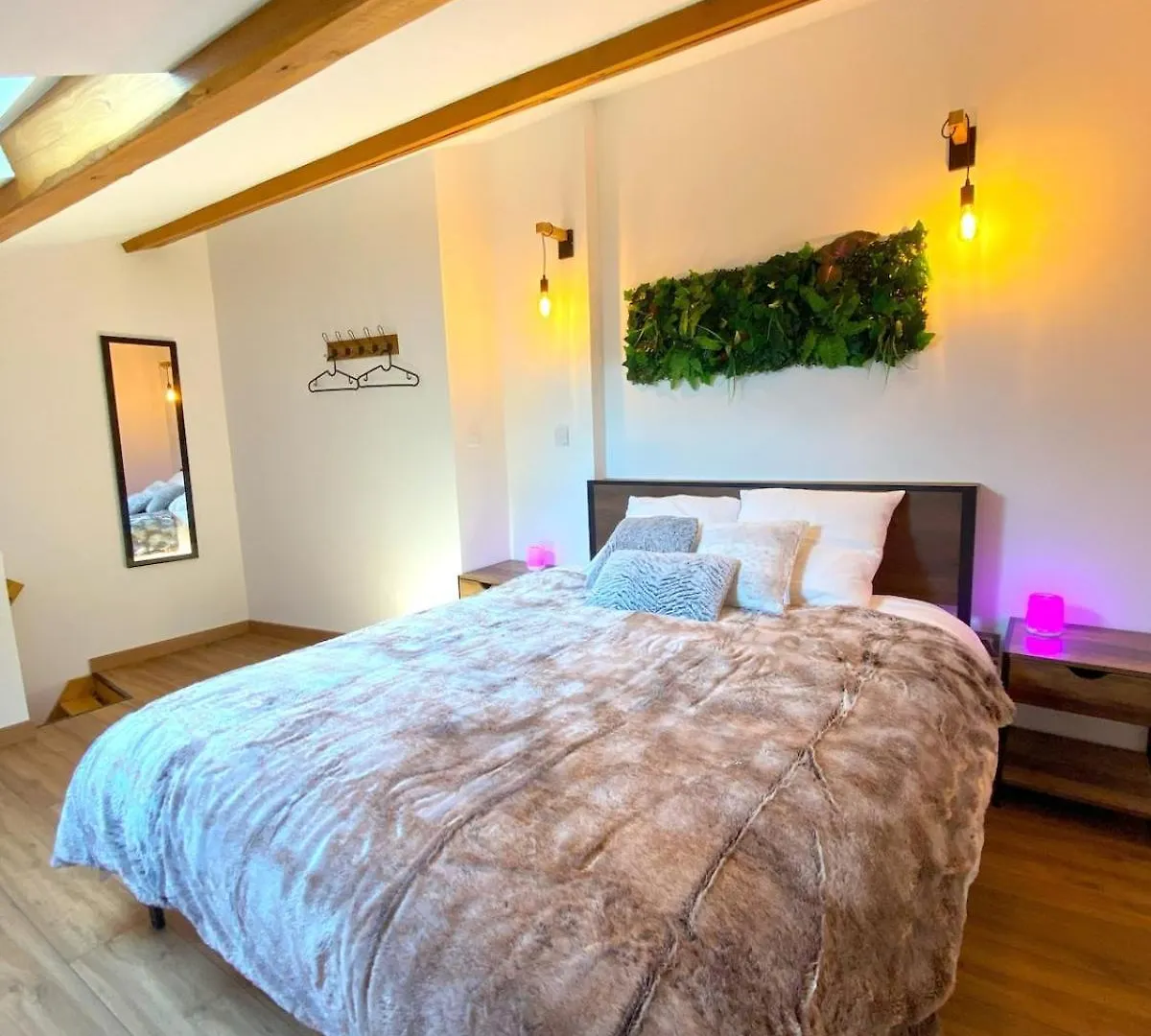 Appart Mezzanine, Centre-Ville Istres Apartment